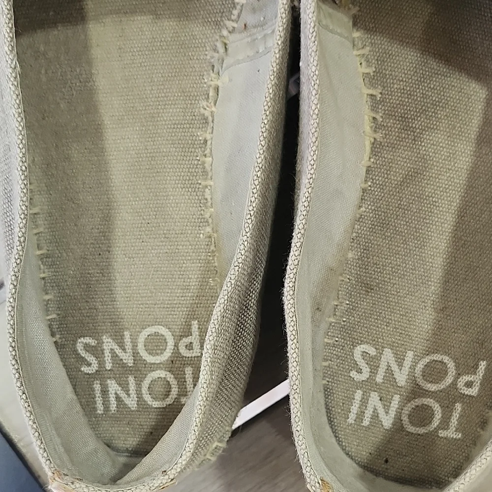 Casual Men's Slip-On Loafers in Taupe